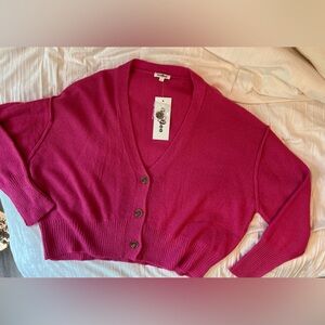 NWT cropped oversized cardigan size L
